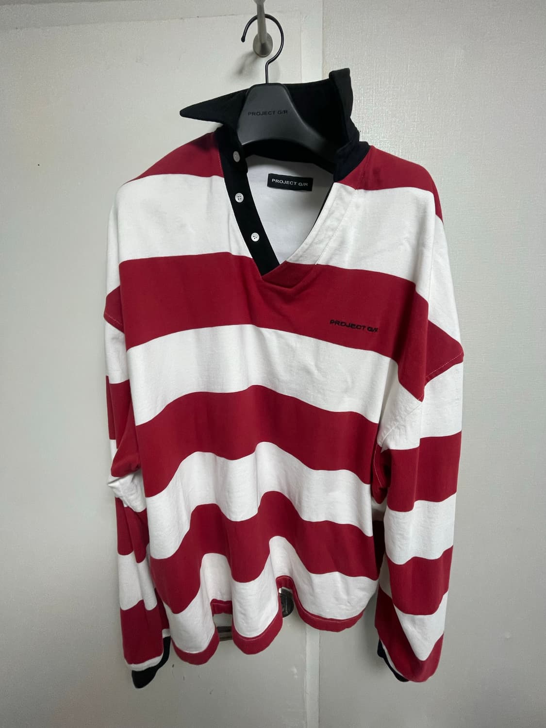 (2사이즈)프로젝트gr 브이넥 폴로 셔츠 레드 상품이미지3