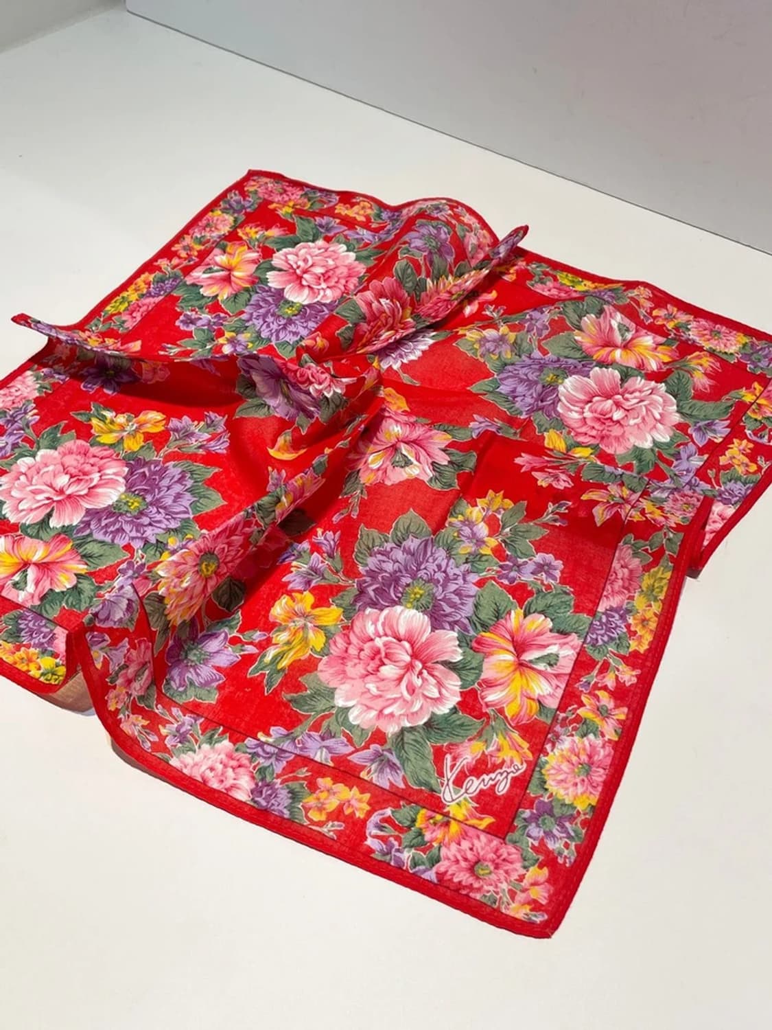 겐조 00s 재팬 플라워 패턴 쁘띠 손수건 A1459 상품이미지2