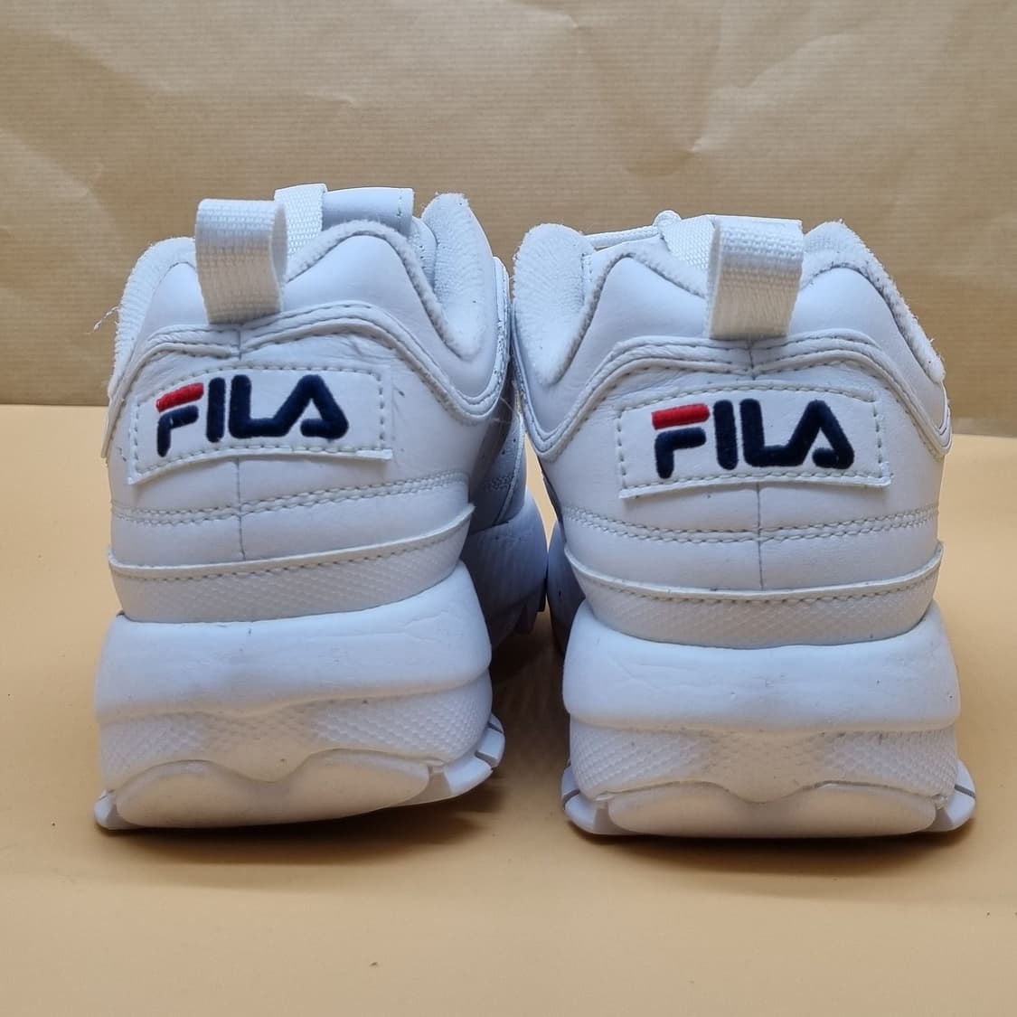 휠라 디스럽터2 운동화225. 상품이미지4