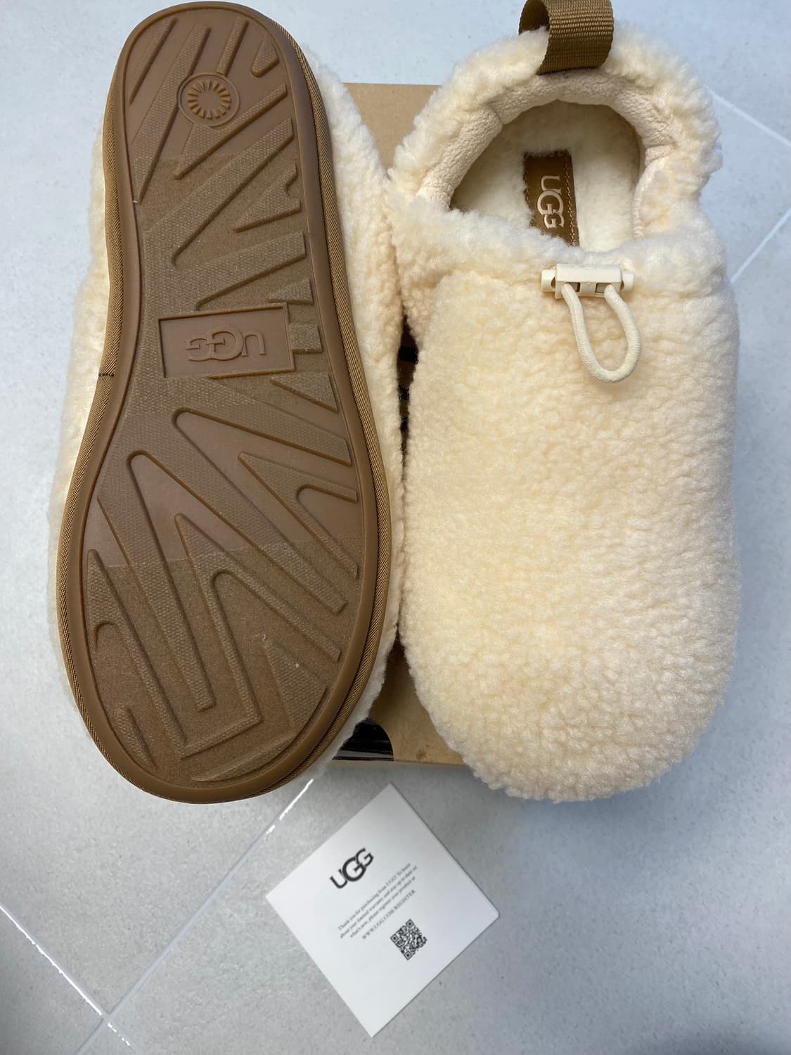 Ugg 키즈6(245) 플러쉬 슬리퍼 새상품 상품이미지3