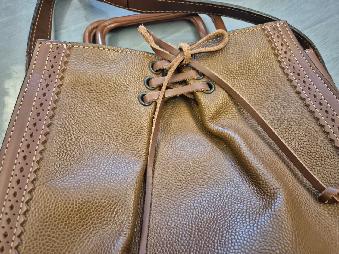 장 폴 고티에 브로그 크로스 토트 백 상품이미지5