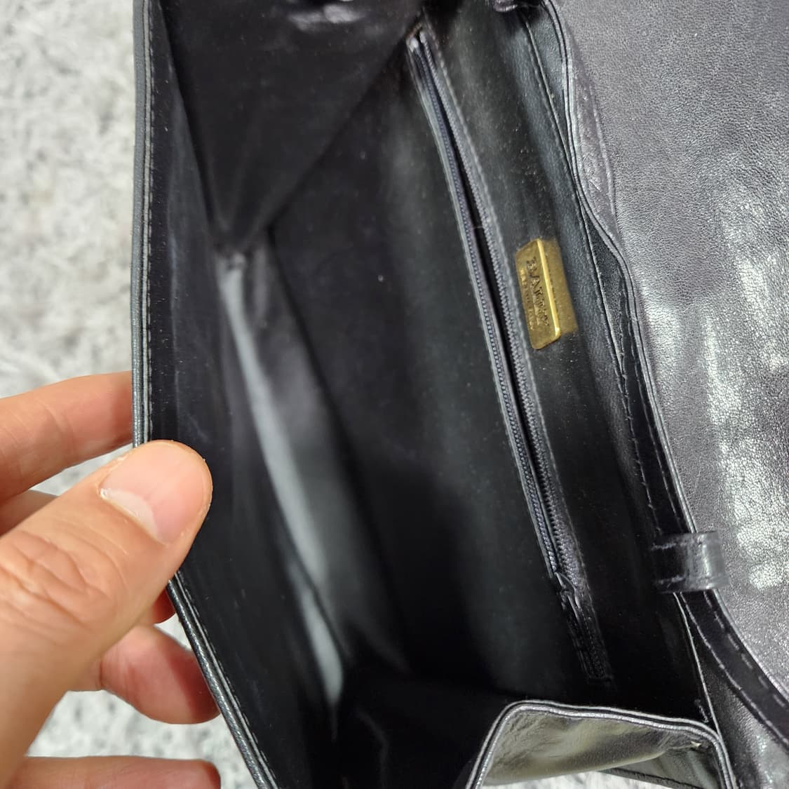 발리 레더 빈티지 크로스백 상품이미지6