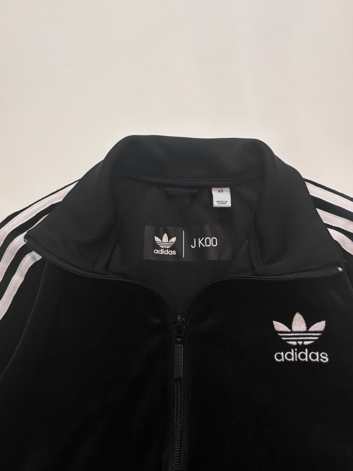 Adidas 아디다스X 제이쿠 블랙 벨루어 프릴 트랙탑 상품이미지6