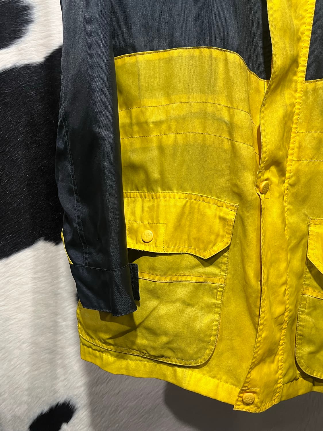 Helly hansen 오버핏 윈드자켓 상품이미지2
