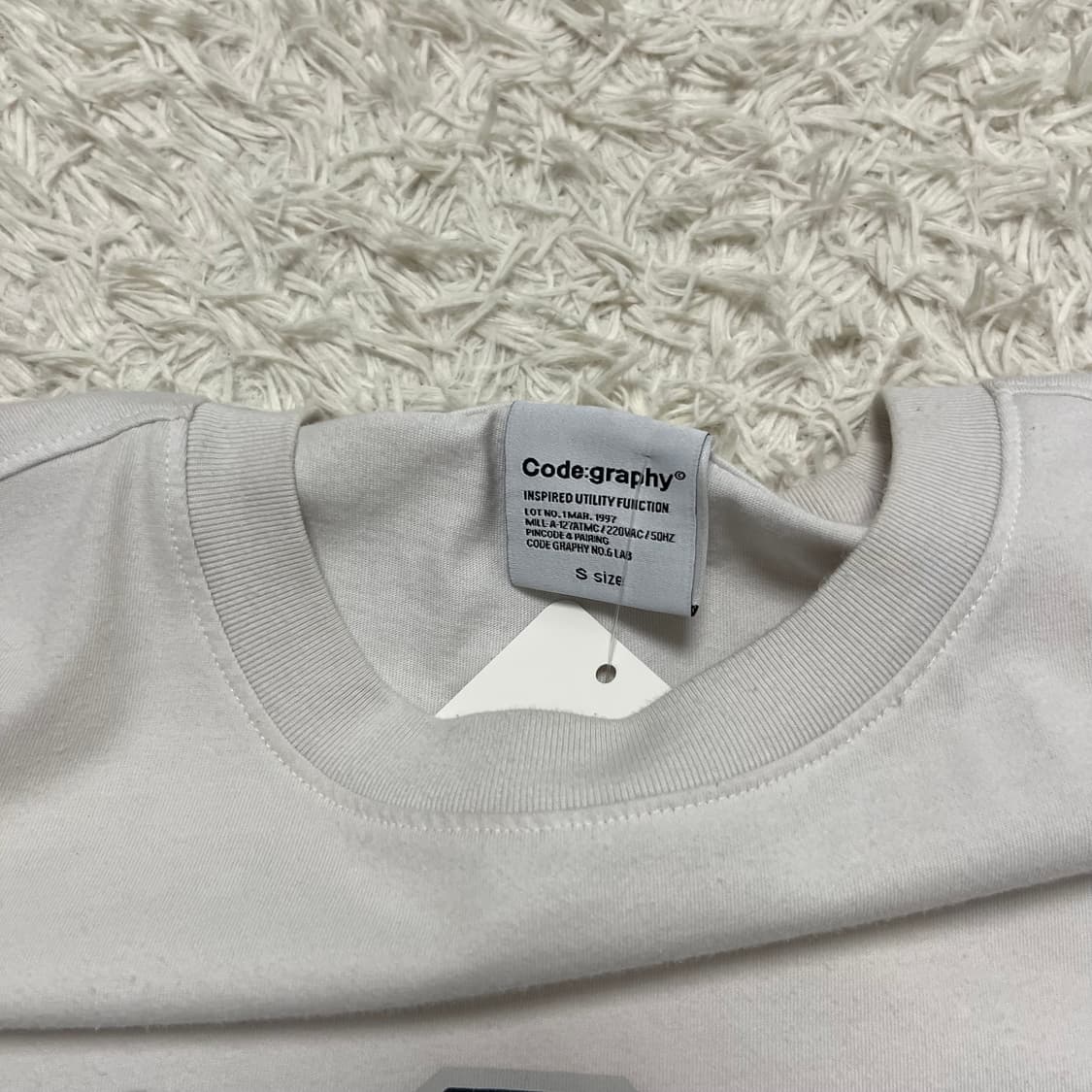 Code Graphy white t-shirt 상품이미지6