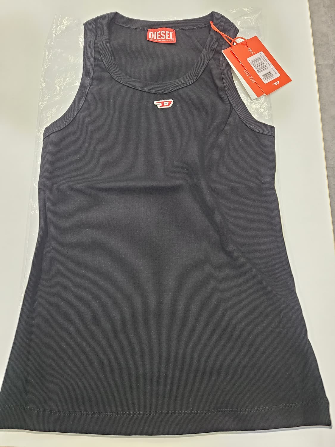 디젤 로고 자수 탱크탑 사이즈M 상품이미지1