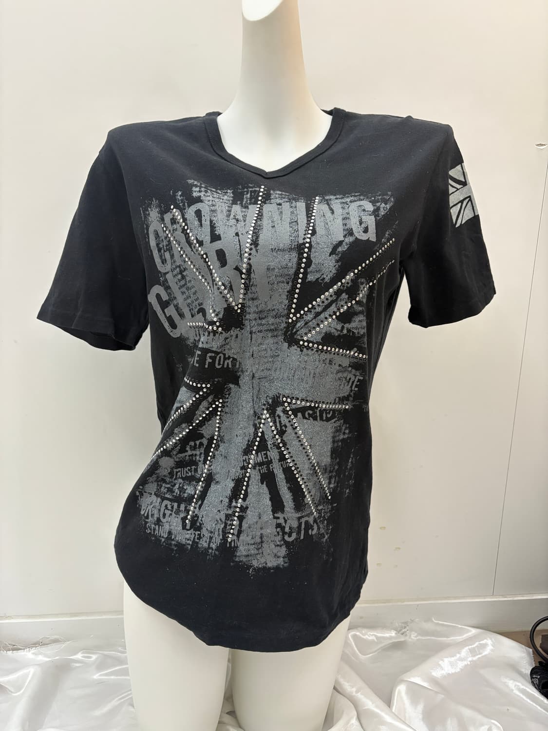 Y2K 스터드 포인트 반팔 티셔츠 상품이미지1