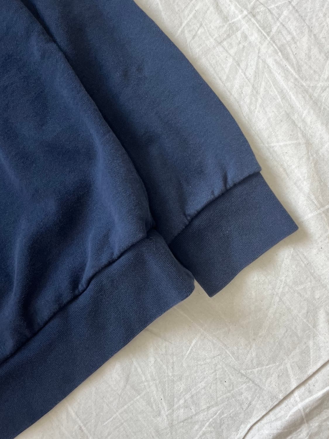 A.P.C. 아페쎄 비바 VPC 로고 맨투맨 상품이미지3
