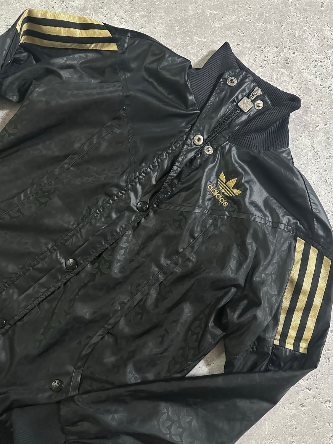 adidas 글로시브레이크 골드 모노그램 자켓 상품이미지1