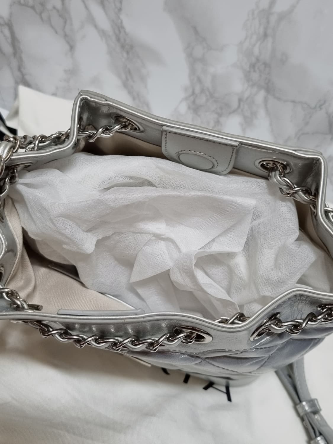 페리아 실버 체인 백팩 상품이미지5