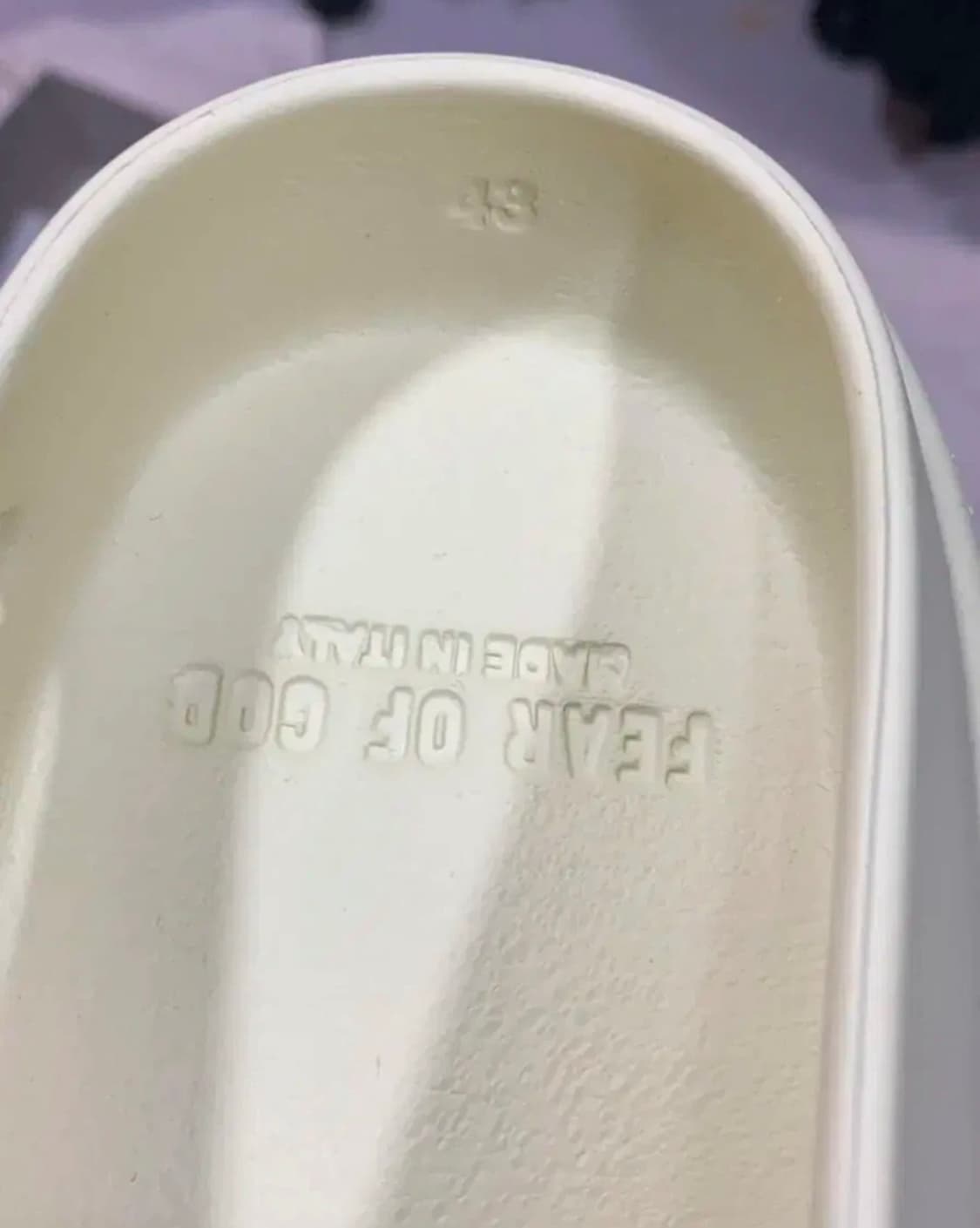 Fear of God The California Canary 슬리퍼  상품이미지5