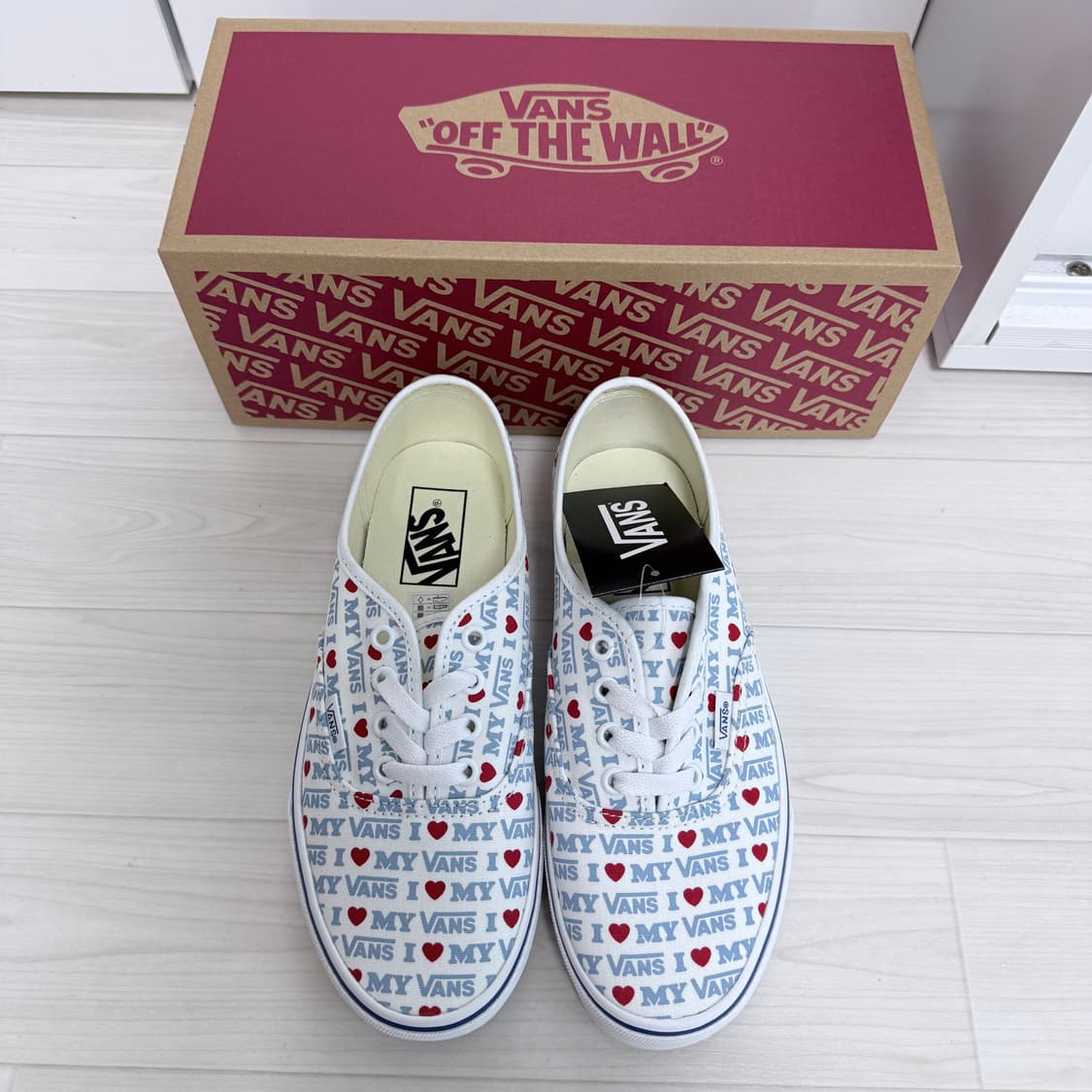 [240] 반스 x 발렌티노 할로 어센틱 새상품 상품이미지1