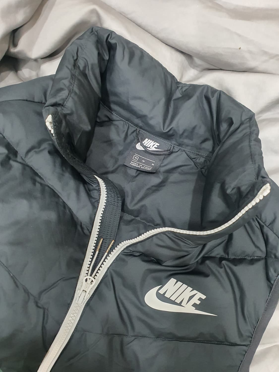 나이키윈드러너 패딩베스트  상품이미지5