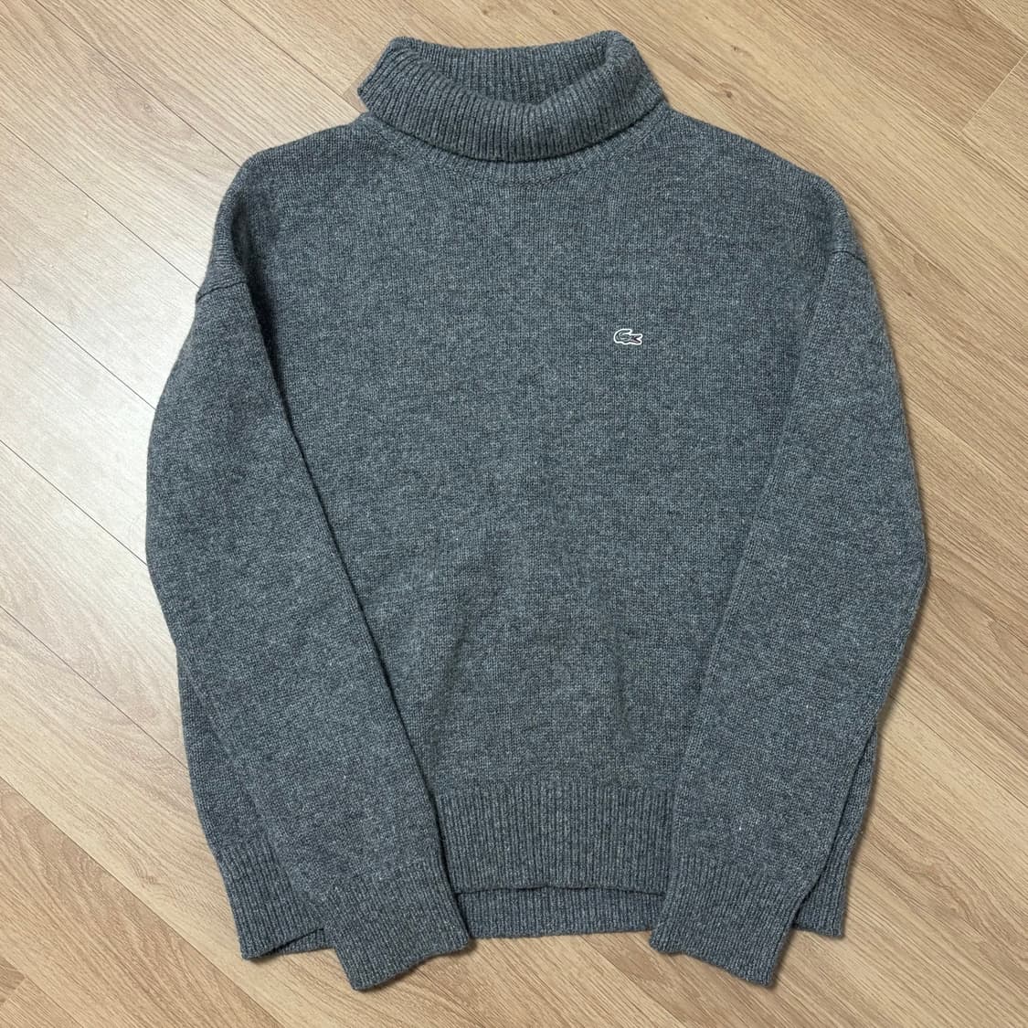 급처) 라코스테 라코 그레이 터틀넥 목폴라 니트 상품이미지1