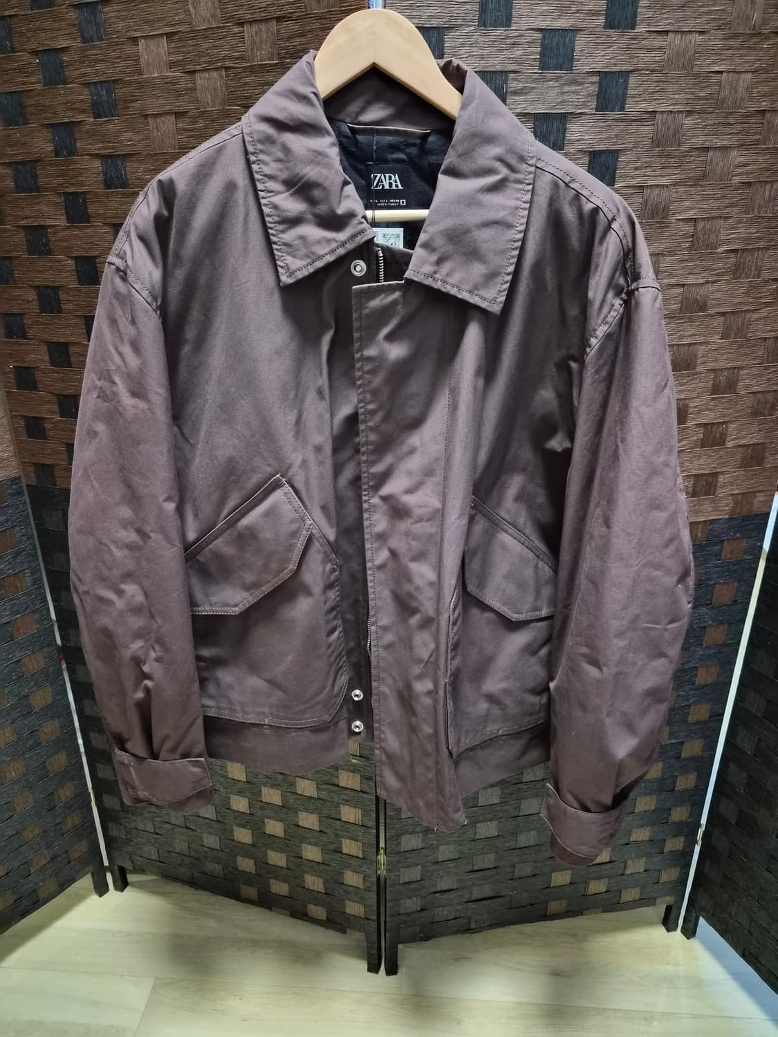 (새제품)자라 왁싱 크롭 자켓 L size 상품이미지1