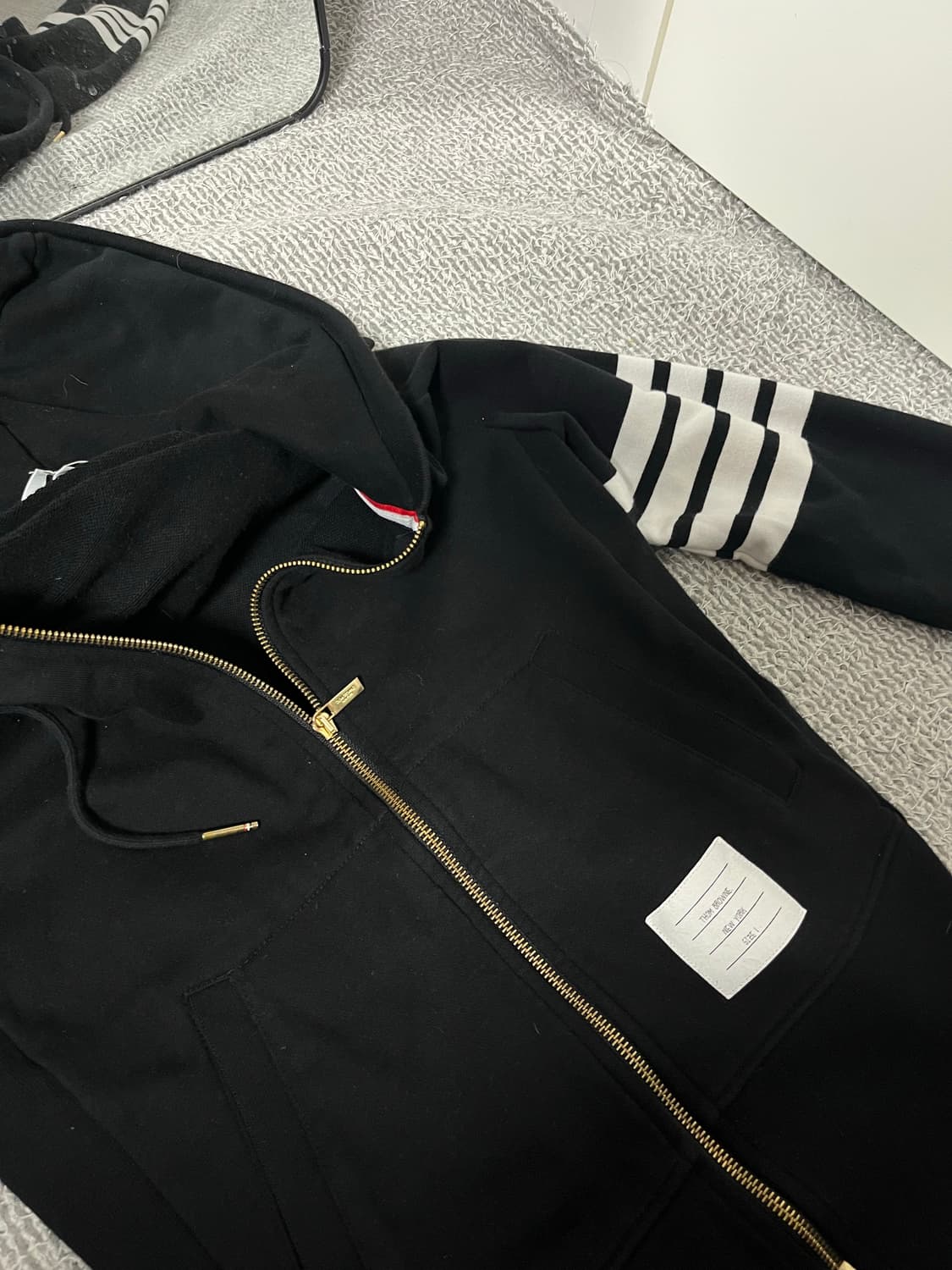 톰브라운 후드집업 1사이즈 상품이미지2