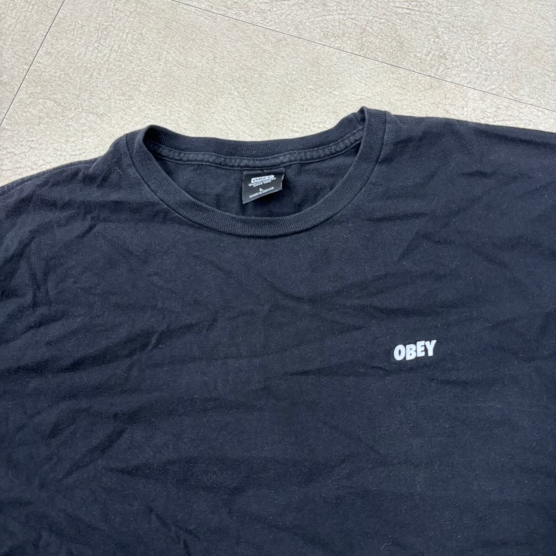 오베이 멀티로고 반팔티 상품이미지3