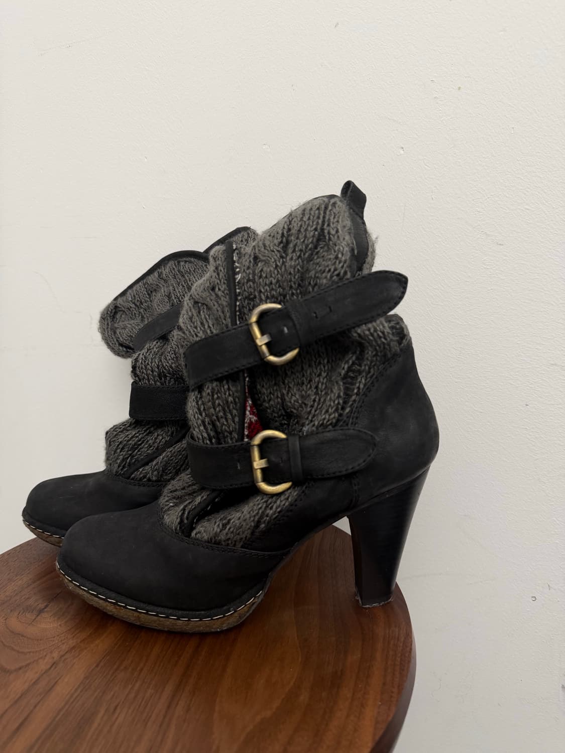 그레이 니트 버클 부츠  상품이미지2