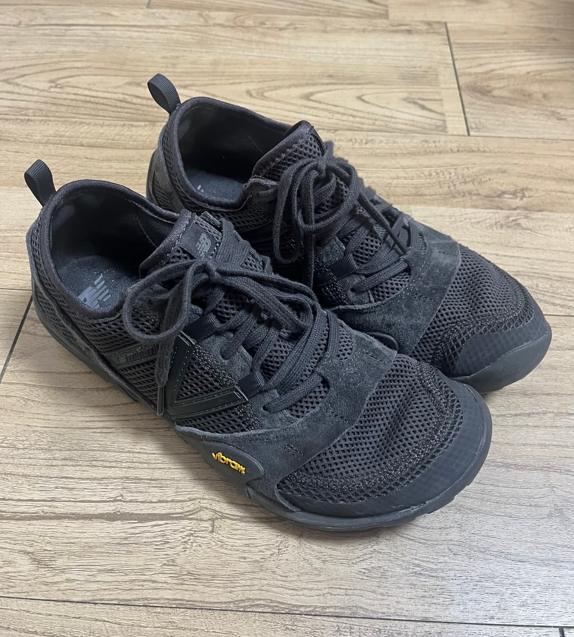 뉴발란스 미니머스 MT10O 블랙 캐슬락 상품이미지2