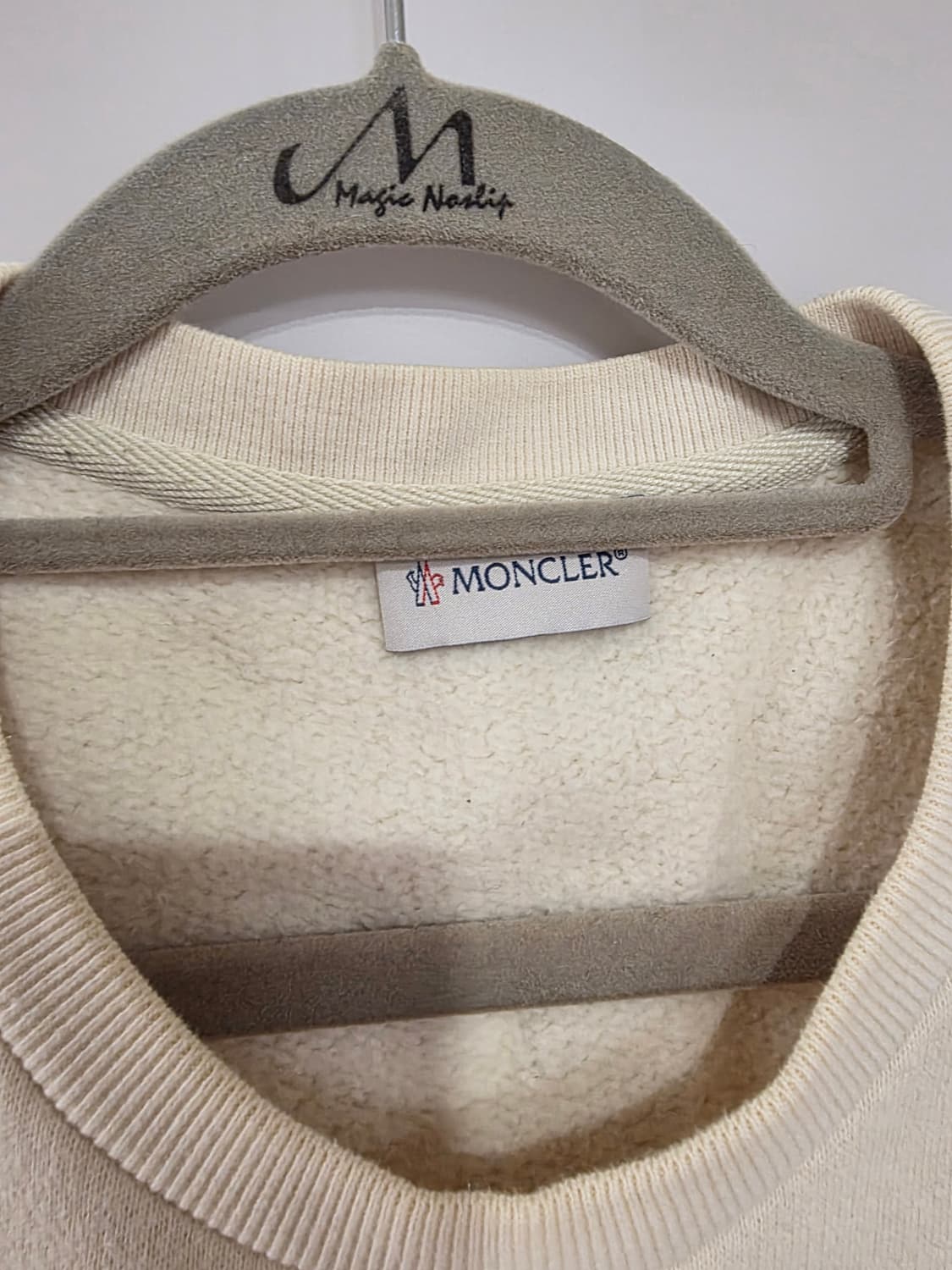 MONCLER 몽클레어 MAGLIA GIROCOLLO 빅로고 맨투맨 상품이미지2