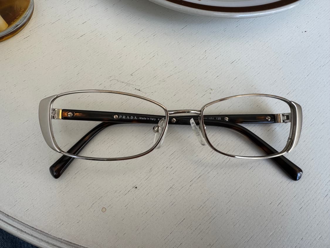 Prada 안경 상품이미지1