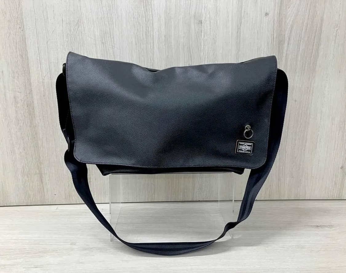 [극미품]포터 가죽 메신저백 상품이미지2