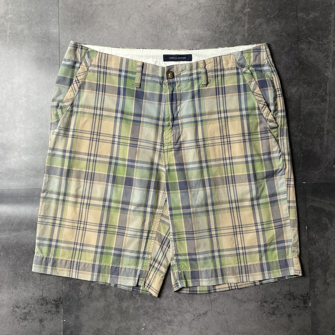 TOMMY HILFIGER 토미힐피거 체크 치노 하프팬츠 A01193 상품이미지1