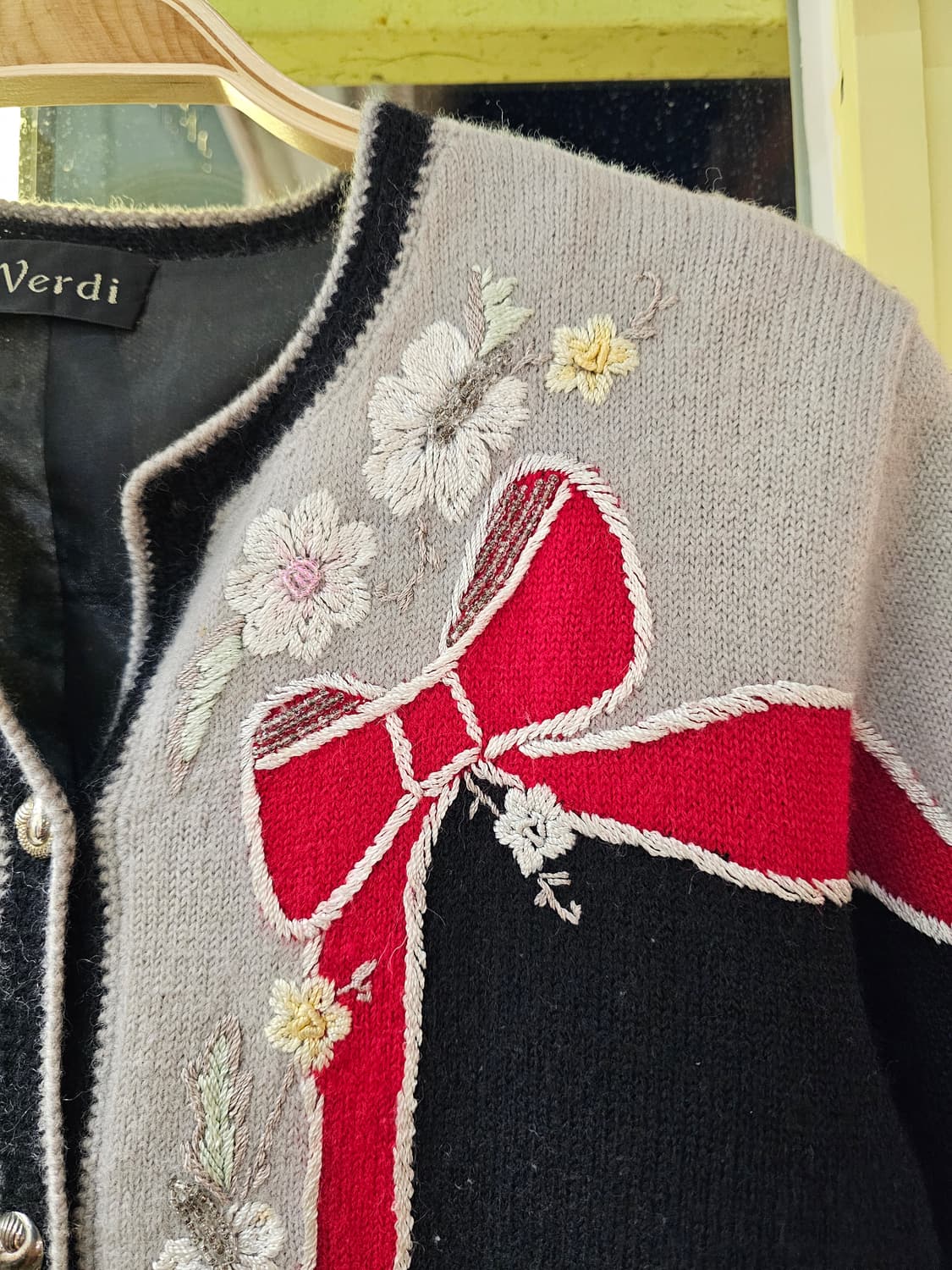 Verdi 유럽 리본 자수 울 가디건 상품이미지7