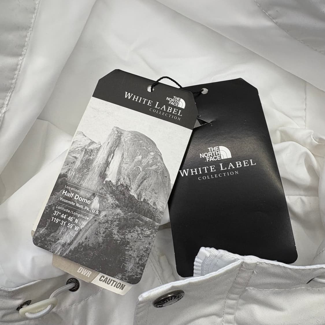 The North Face 새상품 화이트라벨 배색 바람막이 상품이미지4