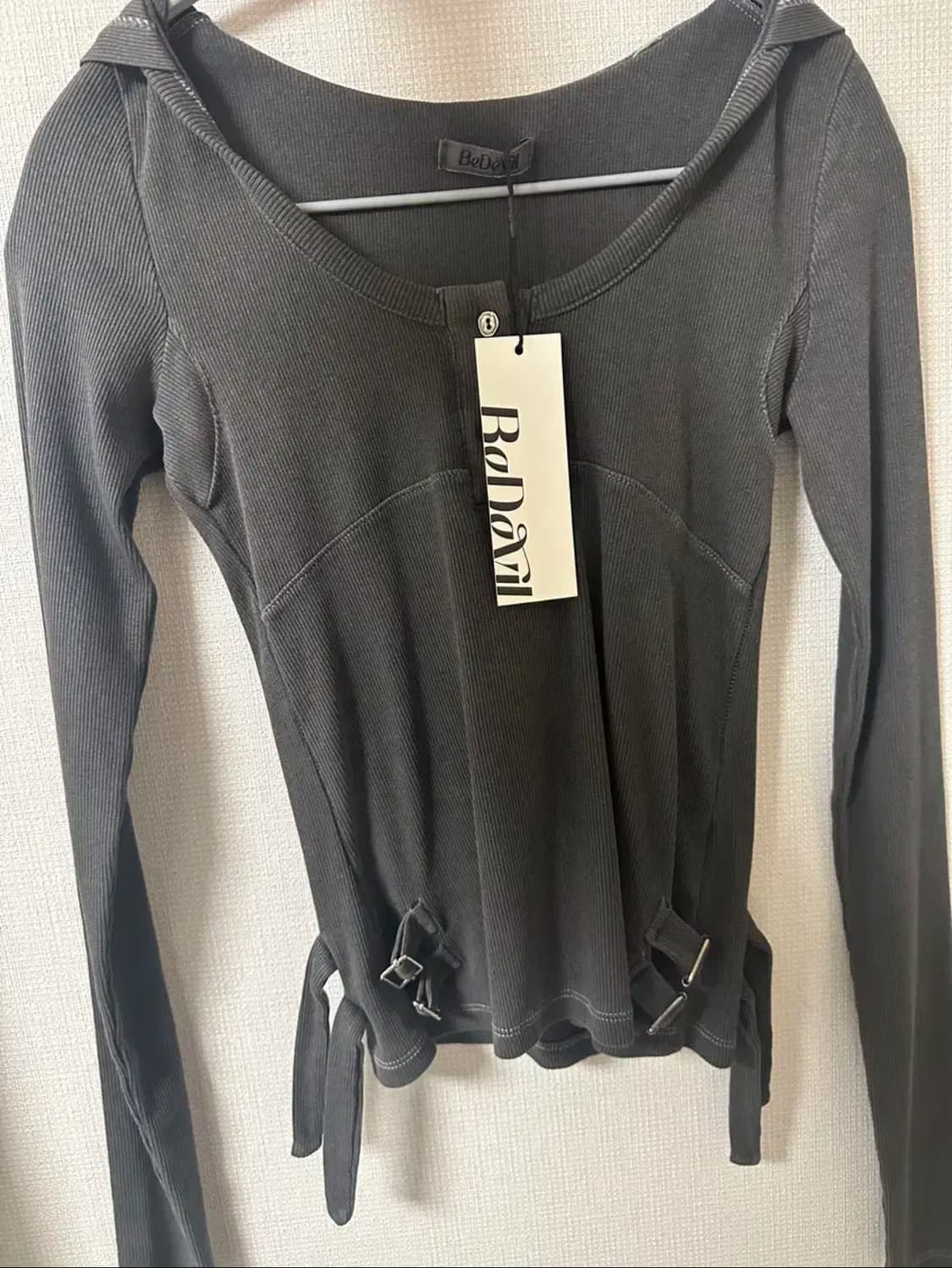 [택, 새상품] 비데블 피그먼트워싱 비조 후드티 상품이미지3