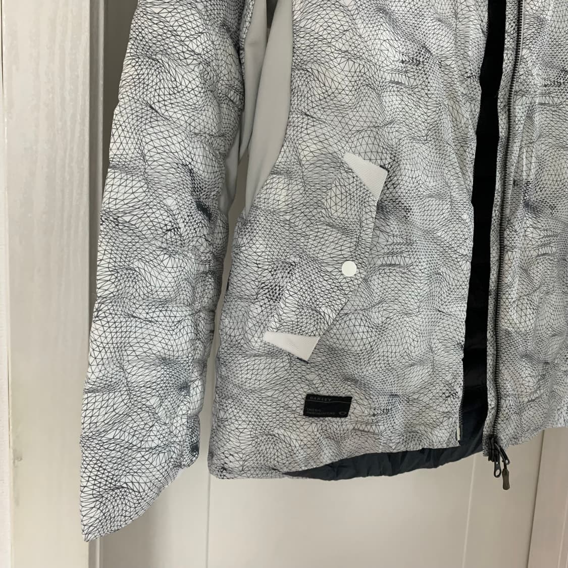 오클리 스컬 다운 자켓 17FW 재팬 별주 Y2K 코어 상품이미지6