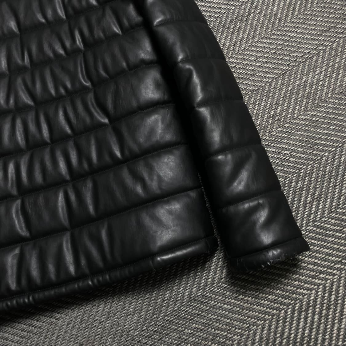 게스 패치 로고 퀄팅 패딩 자켓 블랙o 5104 상품이미지6