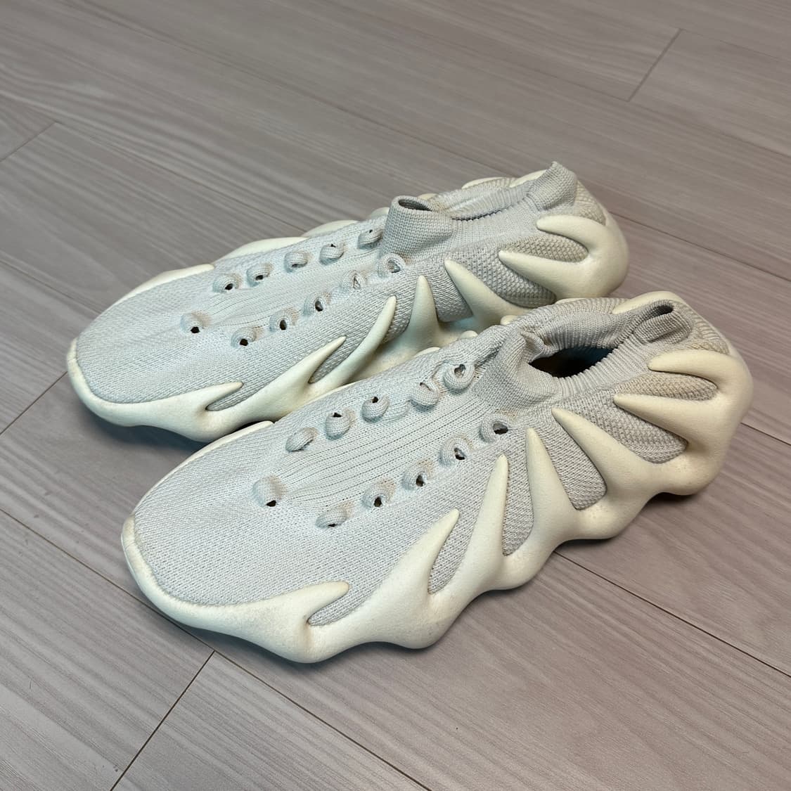 아디다스 이지 450 클라우드 화이트 [270] 상품이미지2