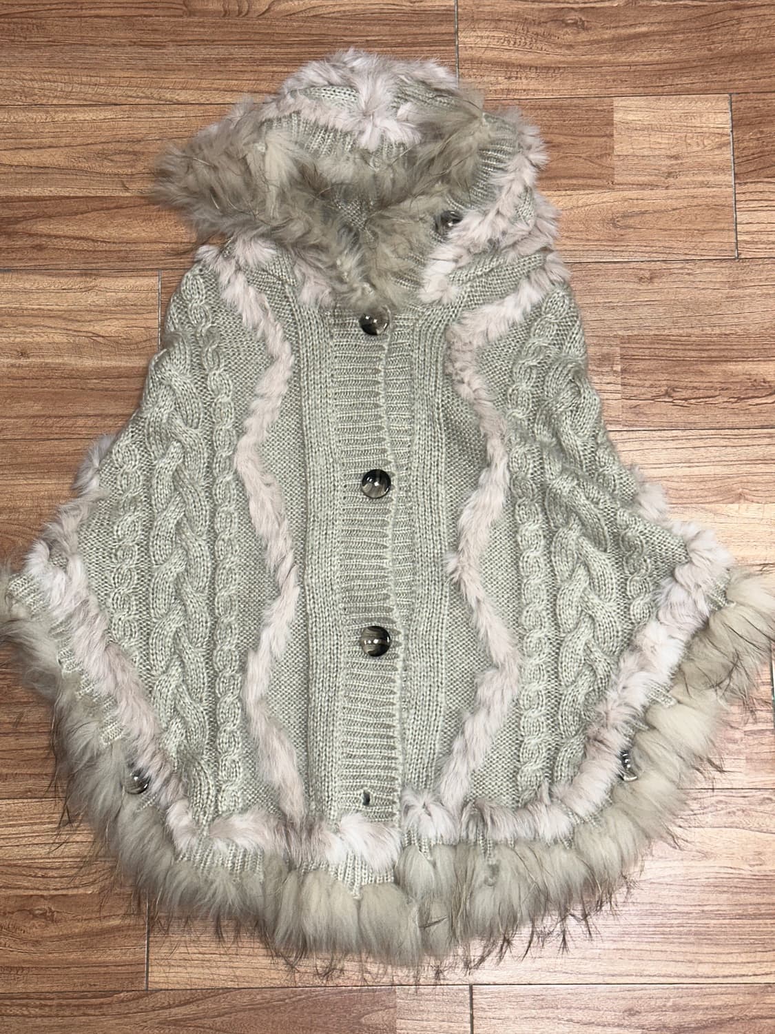 래빗퍼 케이프 상품이미지1