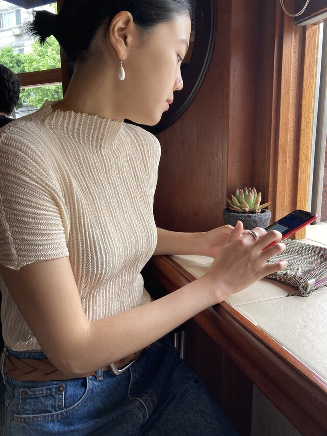 플리츠 탑 Pleats beige top 상품이미지4