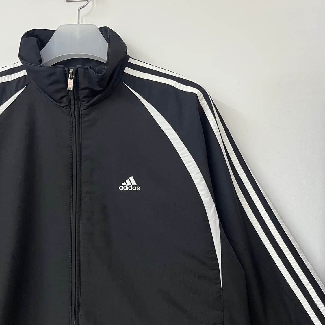 (세트가격) 아디다스 웜업 패디드 누빔안감 삼선 트레이닝 세트 상품이미지3