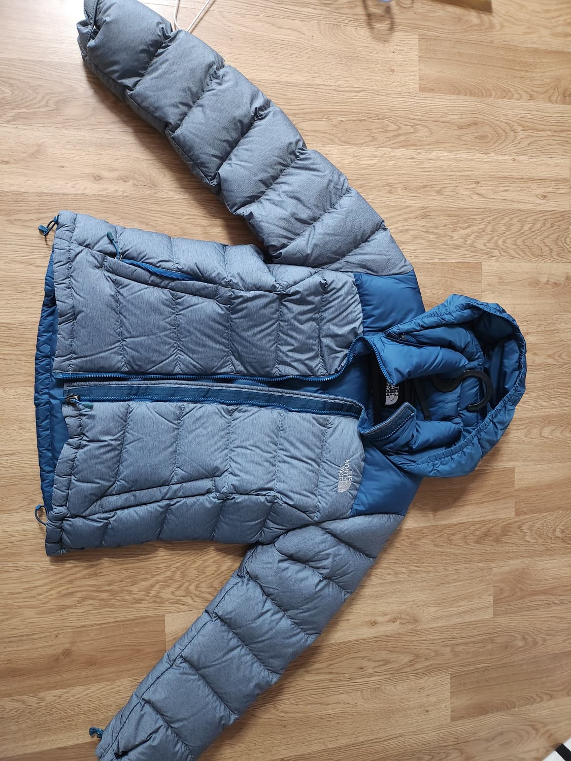 노스페이스 여성용 700 패딩 상품이미지2