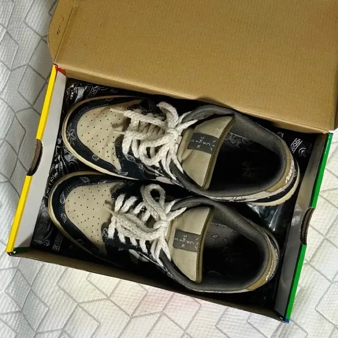 [290] 나이키 트래비스 스캇 SB 덩크 로우 상품이미지1