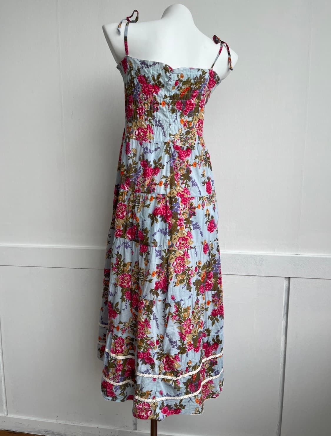 DO WELL 플로럴 스모크 티어드 롱 원피스 상품이미지3