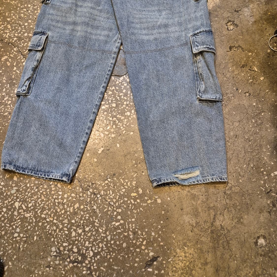 30인치 새미와이드핏 더블카고 데님팬츠  상품이미지8