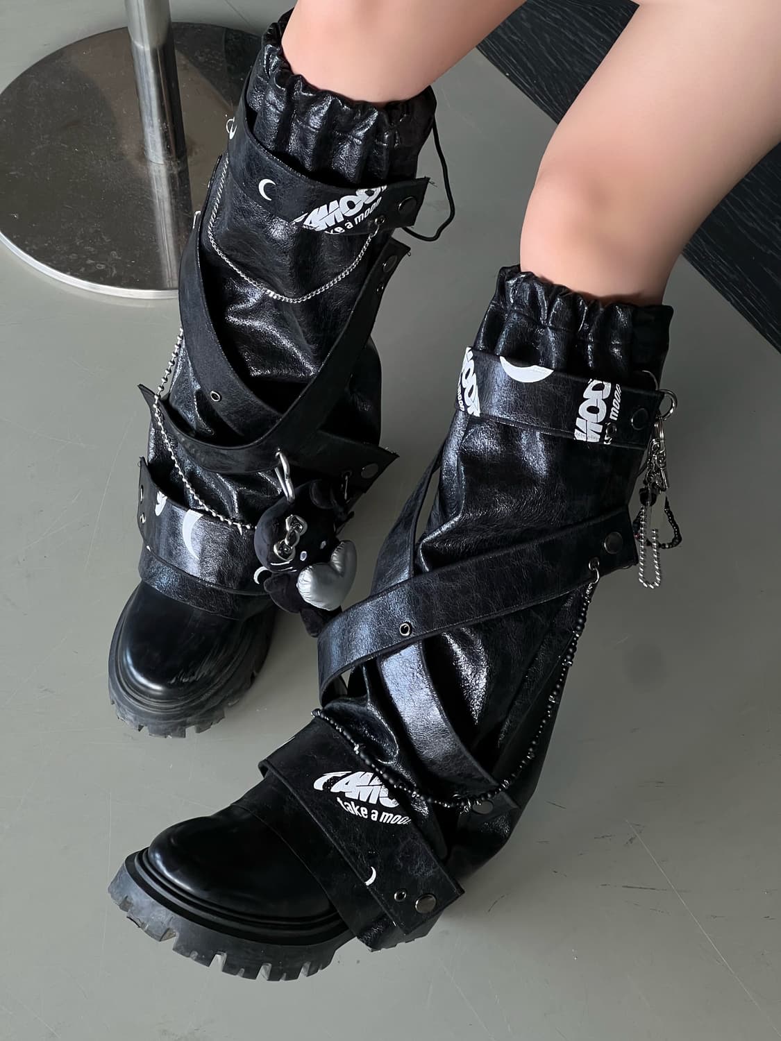 TAMOON LEG WARMER (Leather Ver.) 상품이미지2