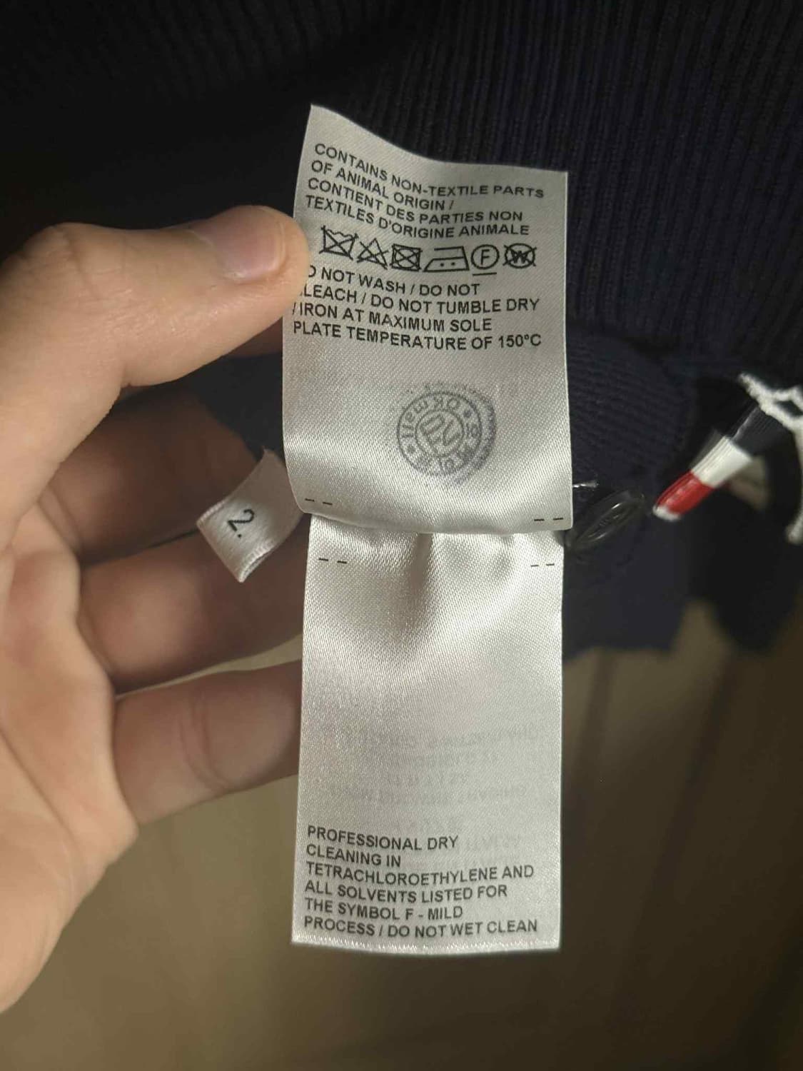 톰브라운 밀라노스티치 암밴드 니트 네이비 2 상품이미지6