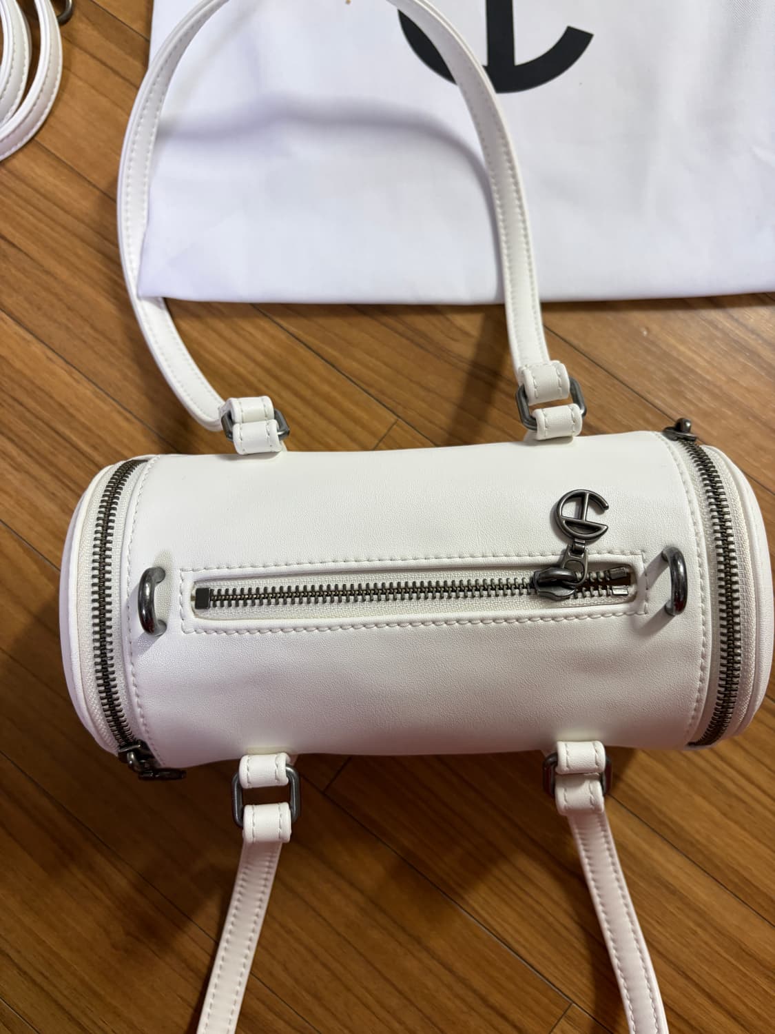 TELFAR 텔파 더플백 스몰 화이트 상품이미지4