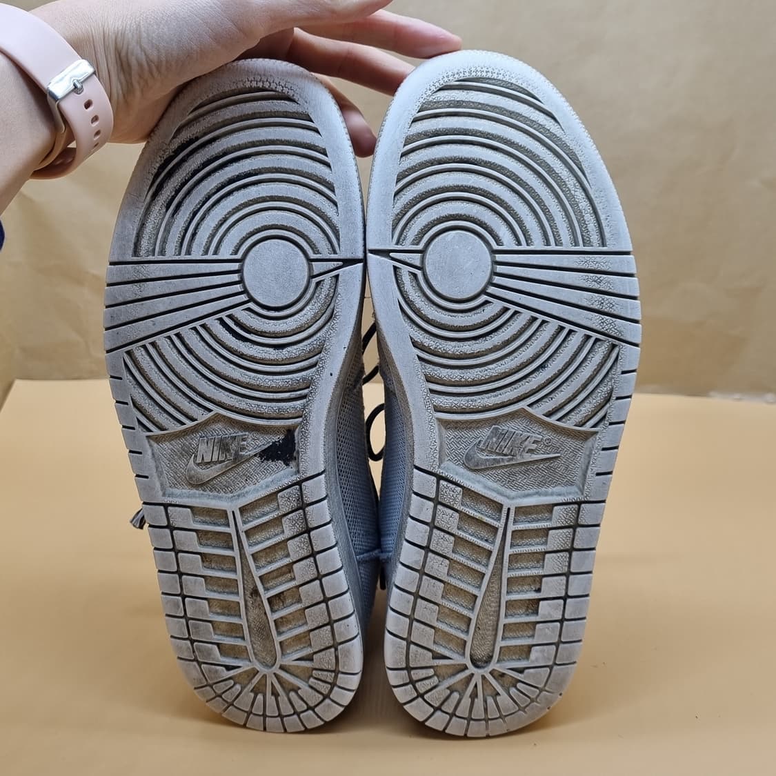 나이키 조던1 레트로 울트라 남성하이탑270 상품이미지3