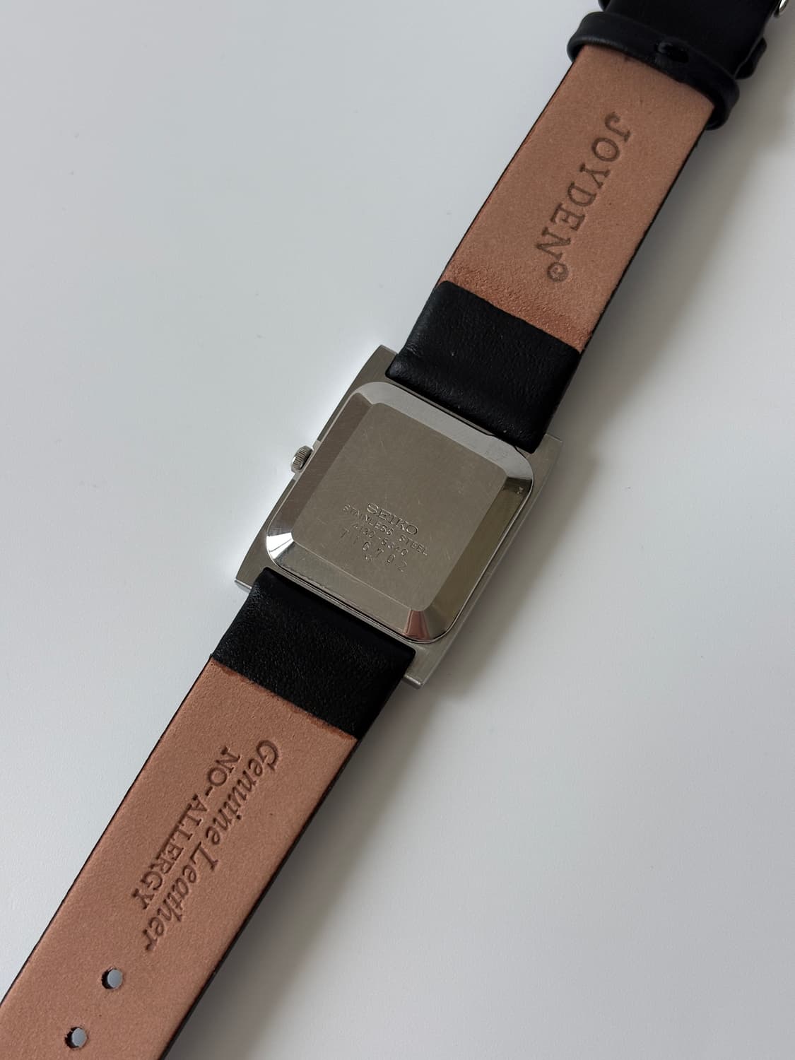 세이코 1970년대 텍스처 다이얼 실버 스퀘어 쿼츠 남성 상품이미지6