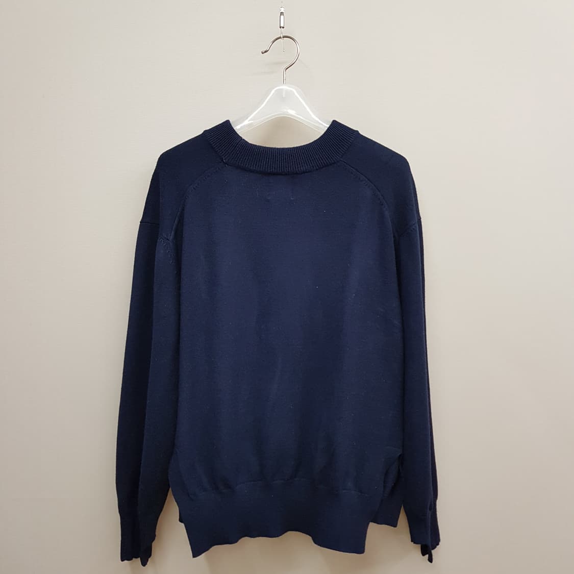 구호 KUHO 2022 라운드넥 스릿밑단 니트 S사이즈 상품이미지5