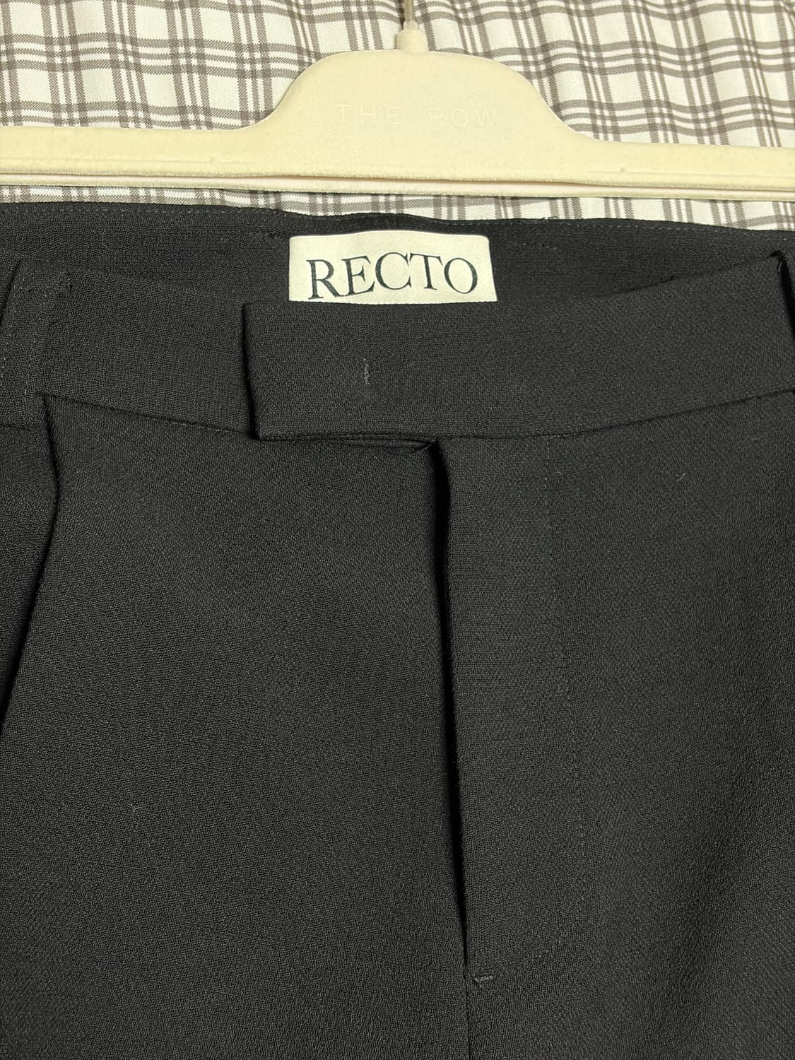 (S) 22FW 렉토 버진 울 턱 와이드 슬랙스 블랙 상품이미지3