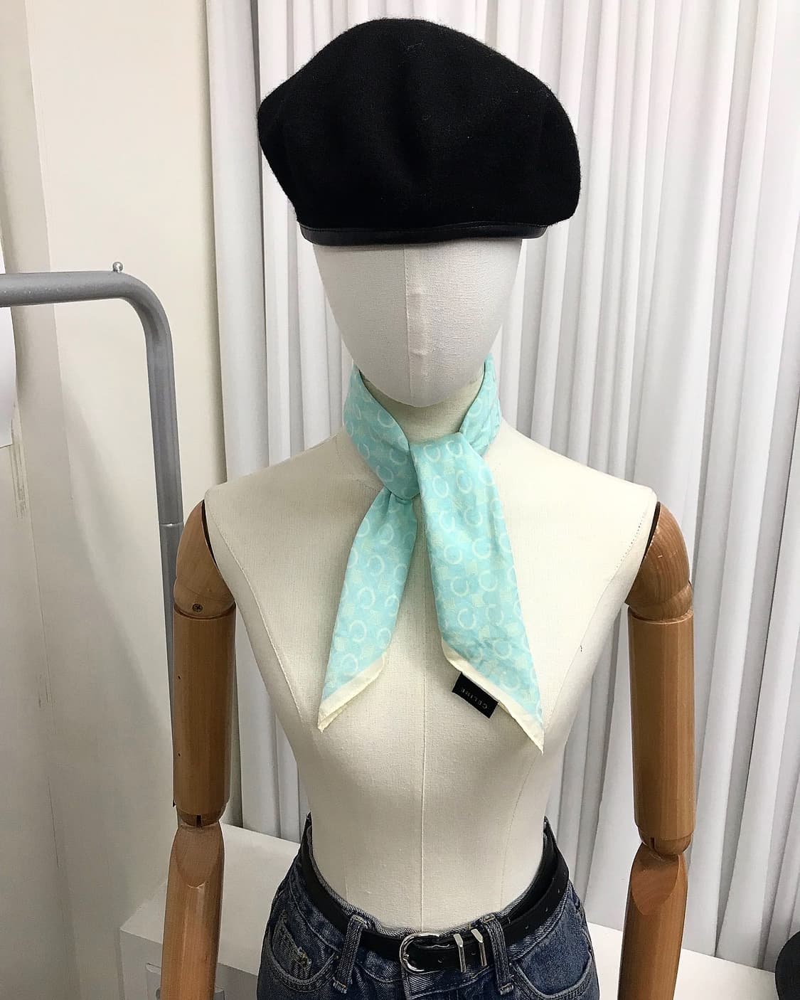 셀린느 트리오페 스카프 상품이미지2