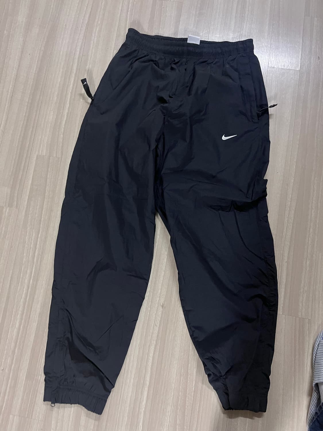 나이키 NRG 솔로 스우시 우븐 트랙 팬츠 블랙 화이트 - 아시아 s 상품이미지1