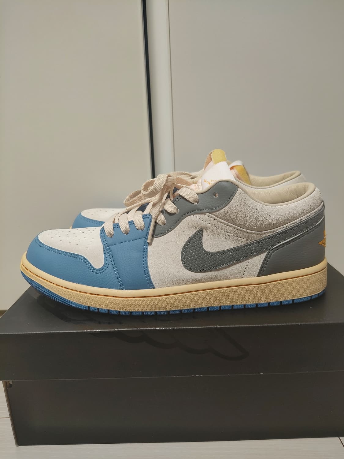 새상품 나이키 조던1 도쿄 275 무료배송 상품이미지3